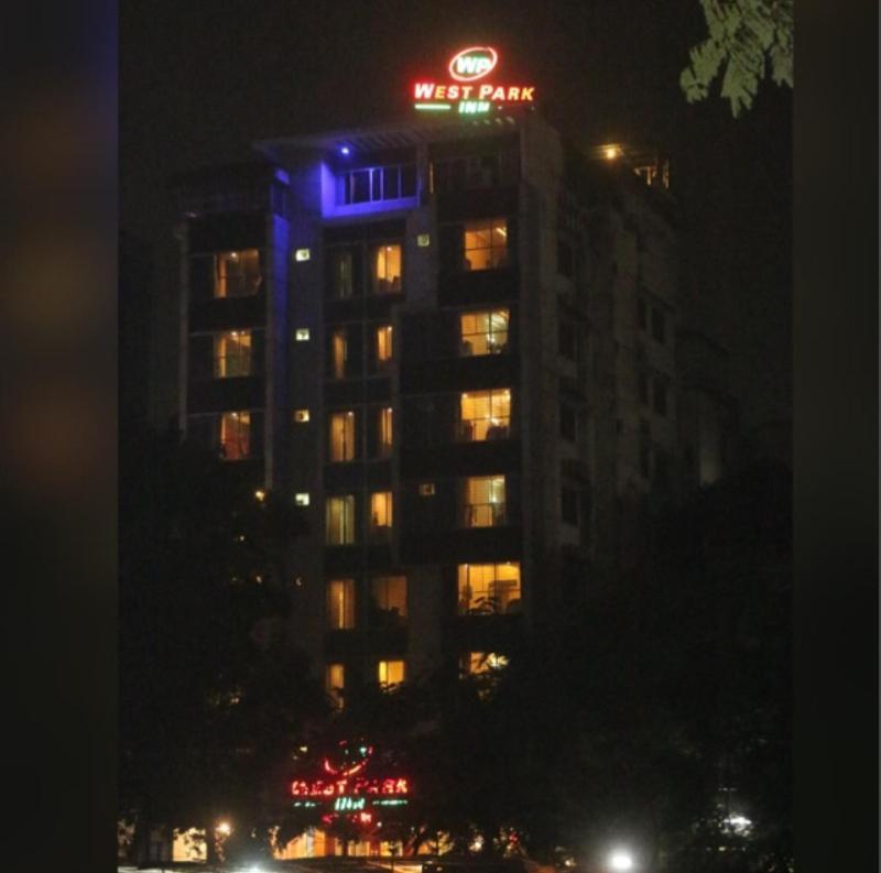West Park Inn Daca Exterior foto